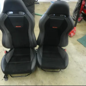 evo 9 recaro seats