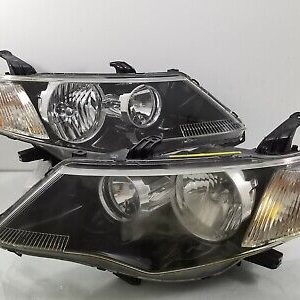 Mitsubishi Outlander Head Lights